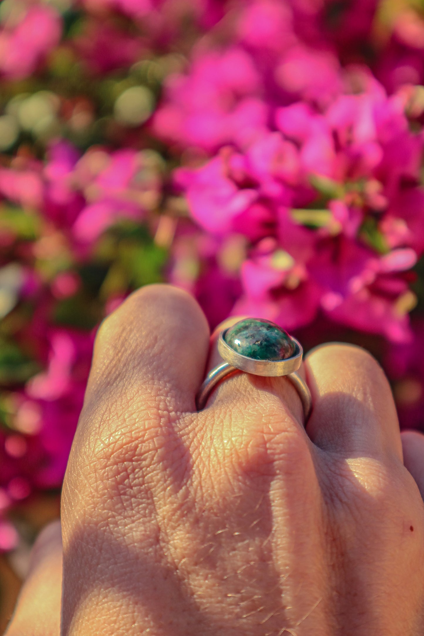 Anillo Zoisita con Rubí de Plata 925