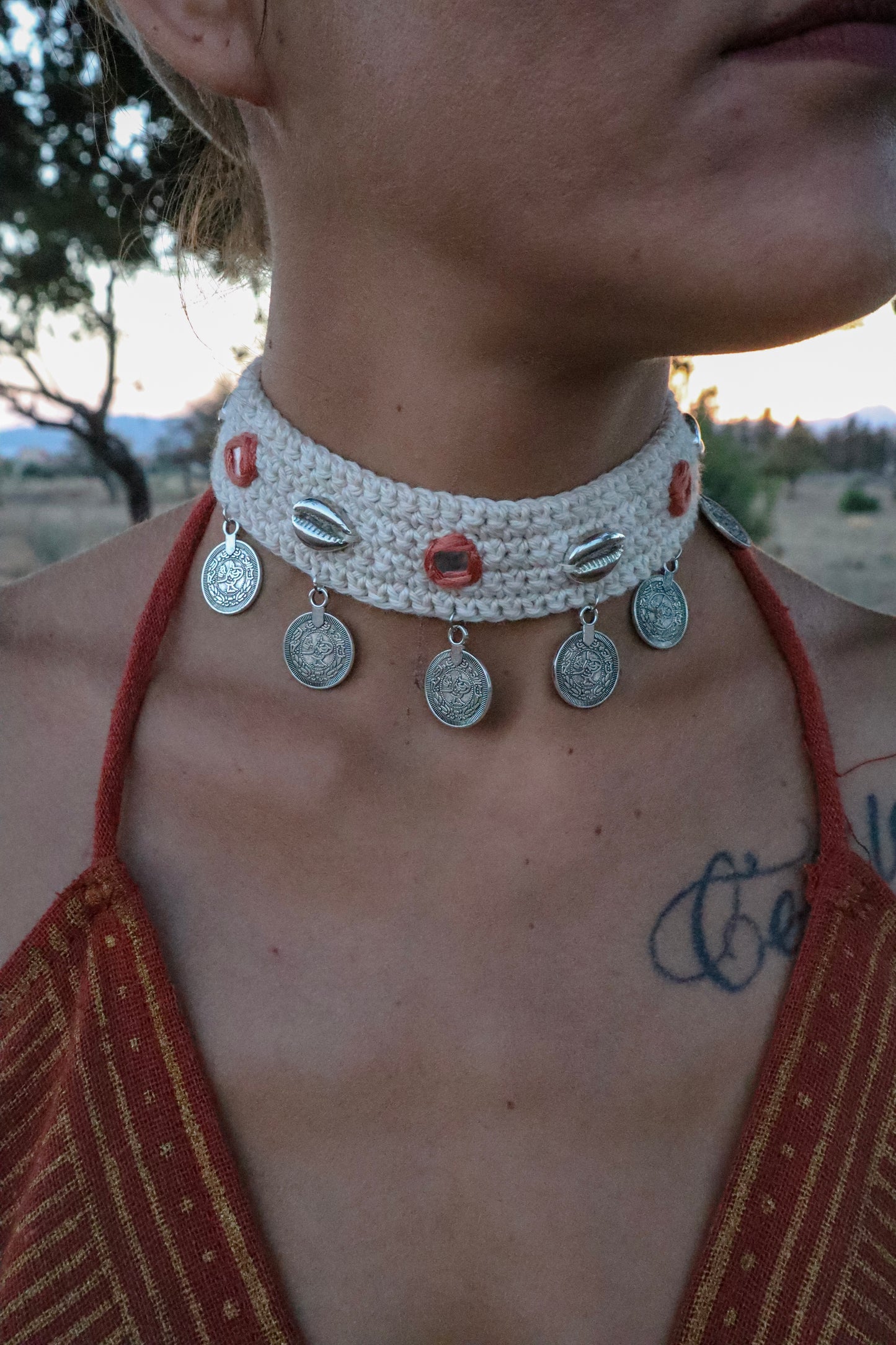 Collar Gargantilla de Ganchillo hecho a mano con amor Das