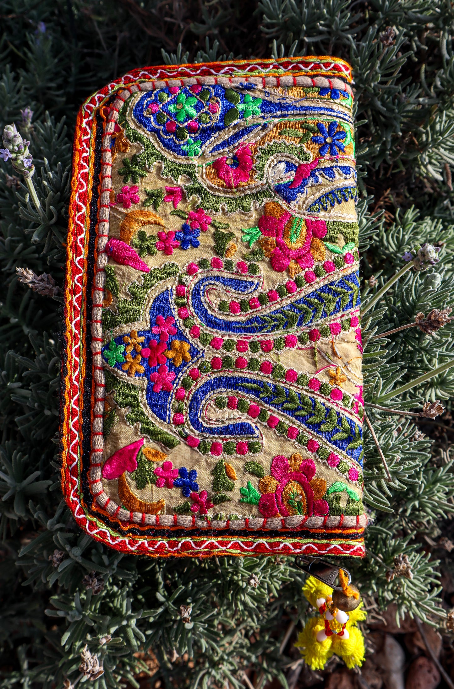 Carteras Sarayu