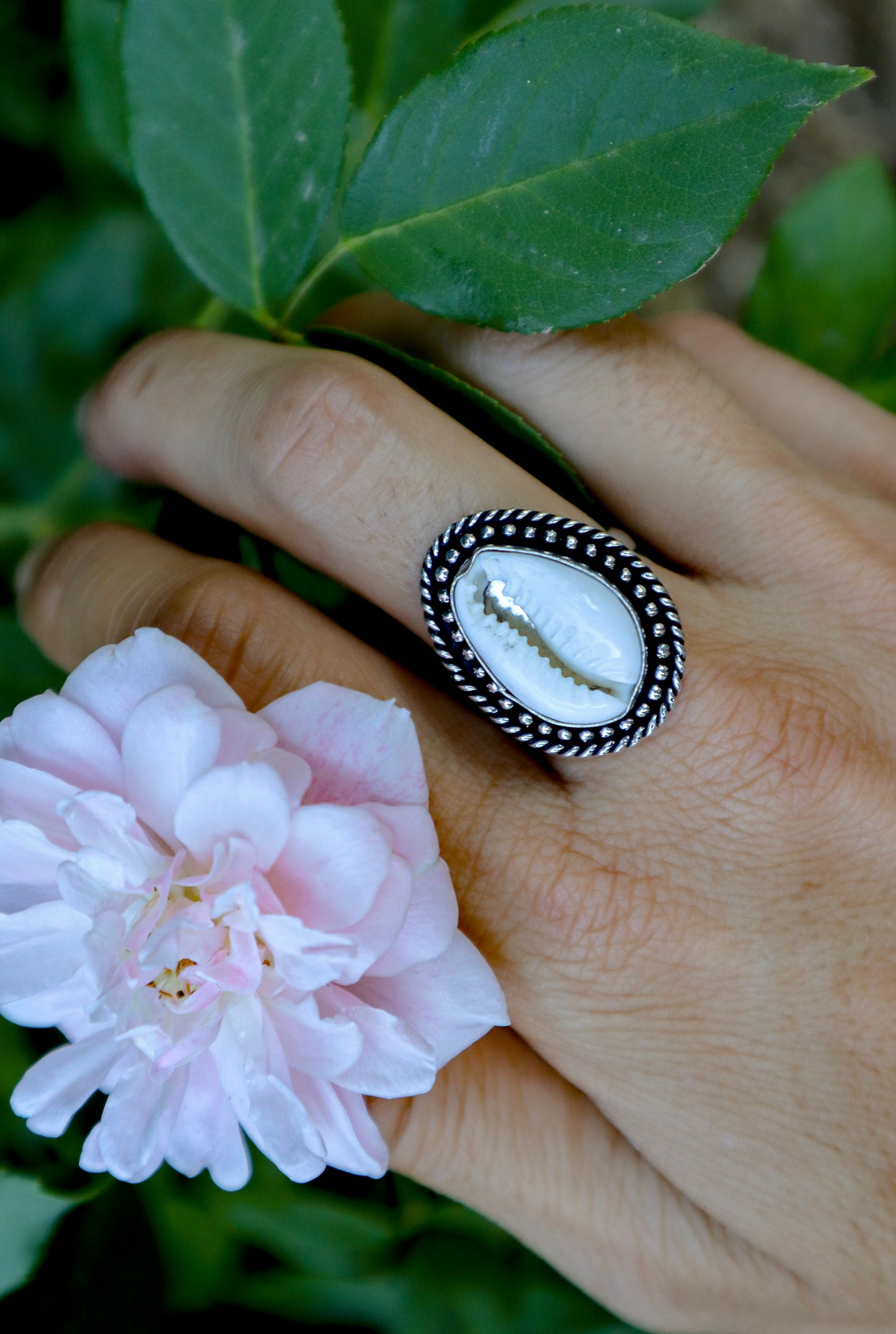 Adjustable Seashell Ring