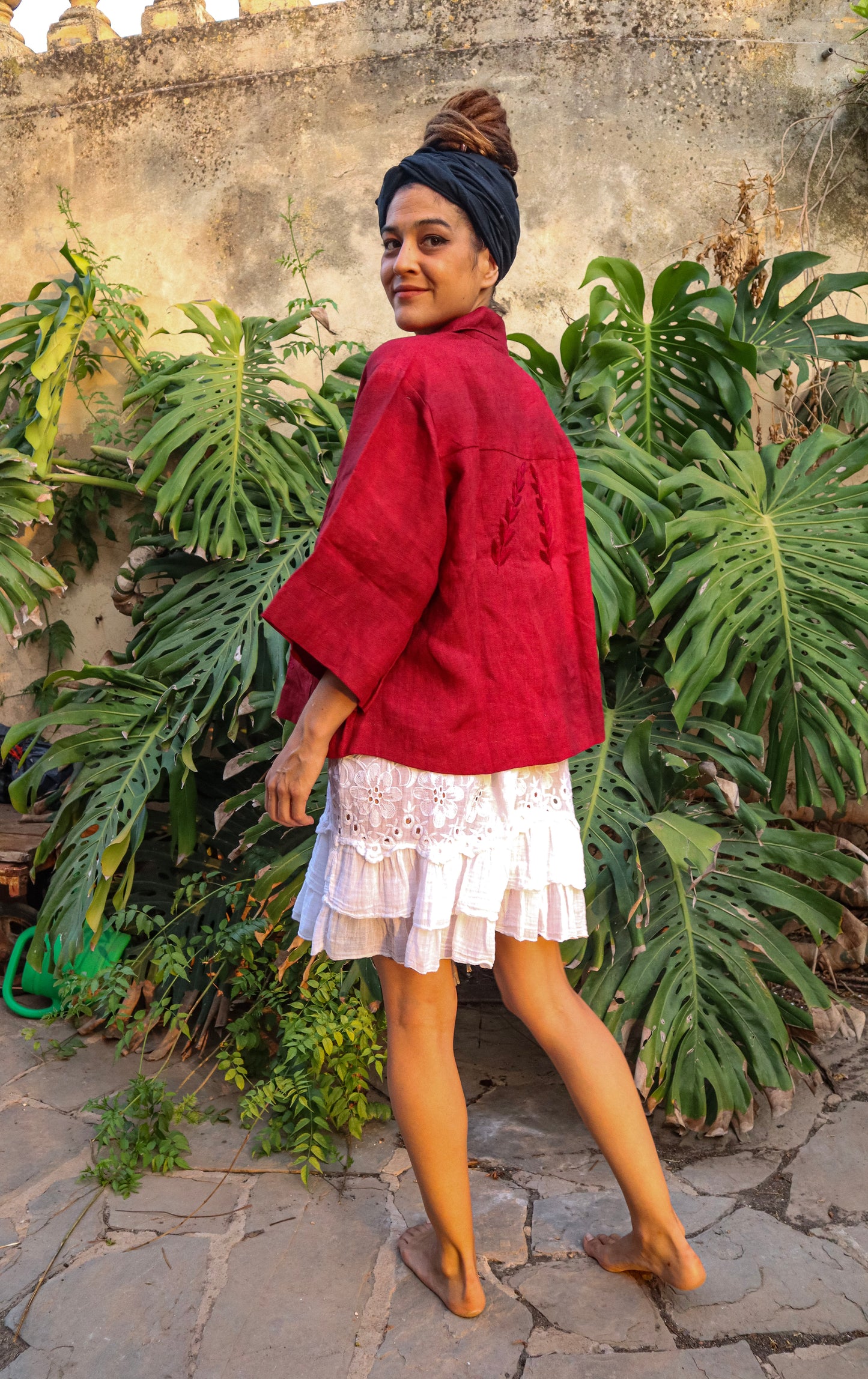 Chaqueta Lino con bordado Roja