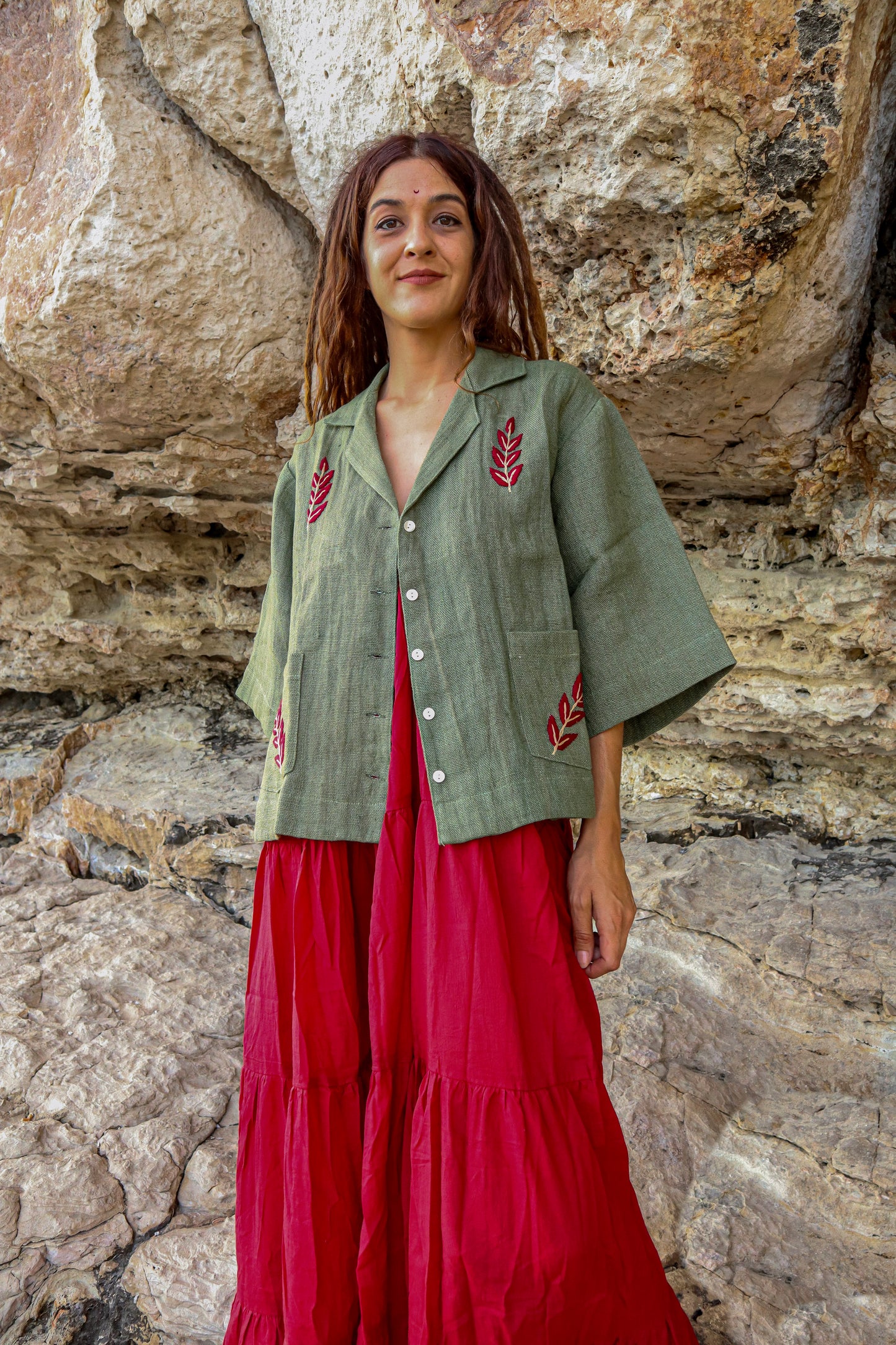 Chaqueta Lino con bordado Rojo