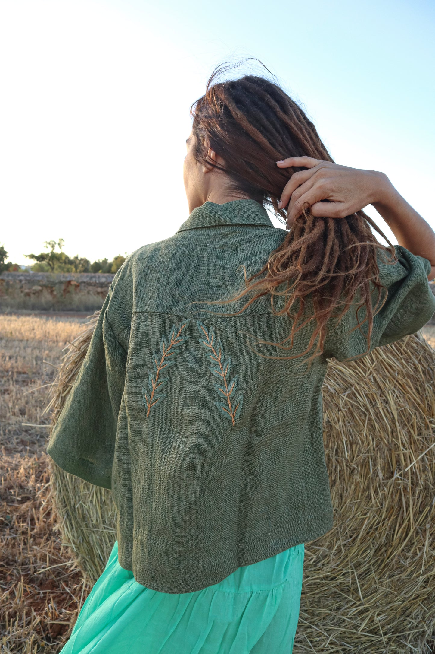 Chaqueta Lino con bordado Verde