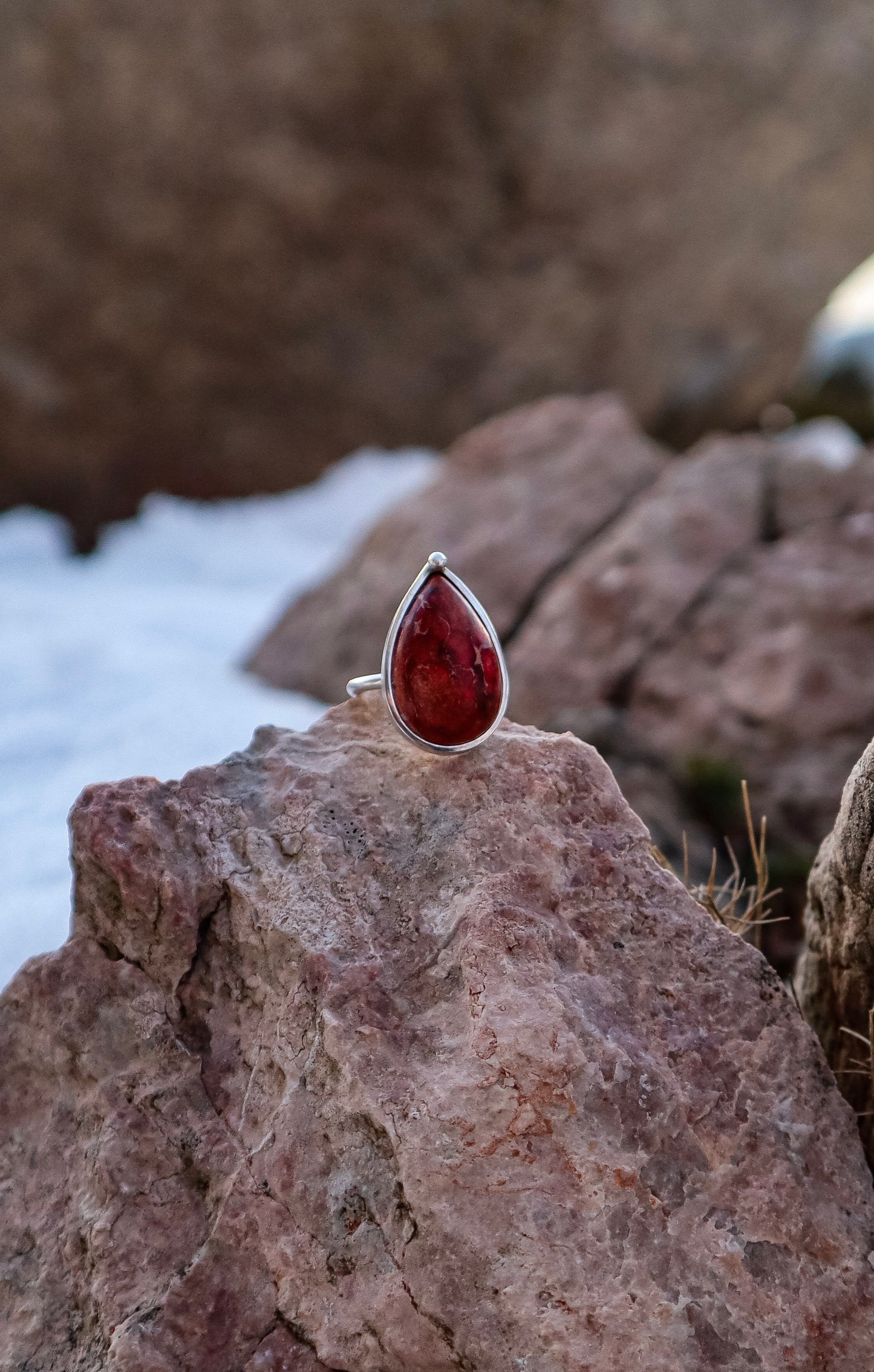 Anillo Piedra Roja Matriz Madre Tierra